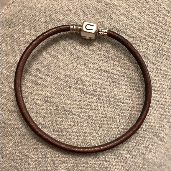 Chamilia bracelet (like pandora)